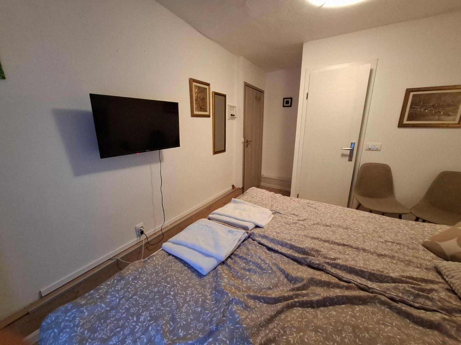Guesthouse Unique Saraybosna Oda fotoğraf