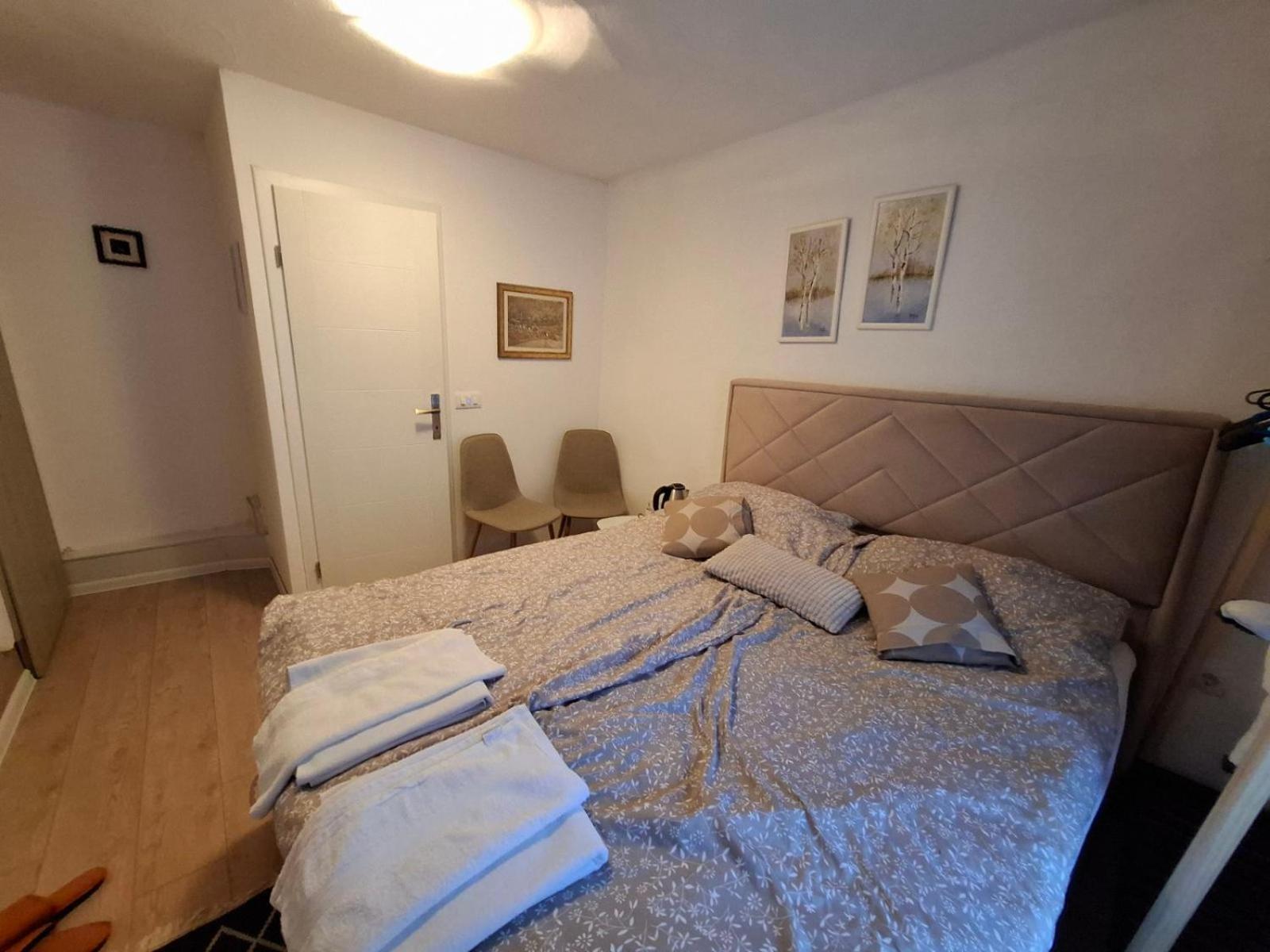 Guesthouse Unique Saraybosna Oda fotoğraf